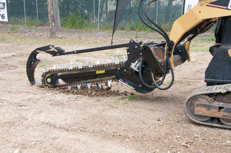 Digga trencher attachment for skid steer, mini loader and excavator - Canada